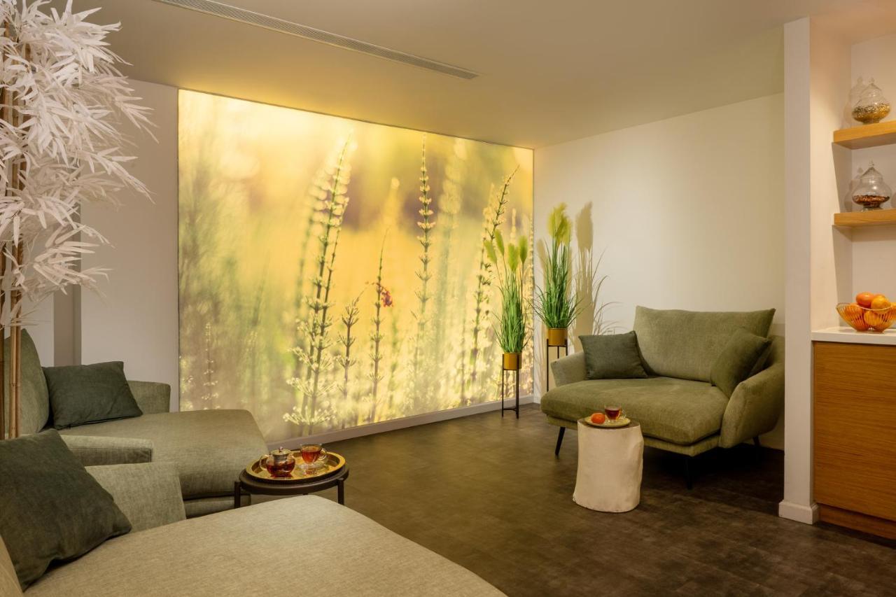 Hotel Indigo Tel Aviv - Diamond District By Ihg Giv'atayim Luaran gambar The Spa at The Westin