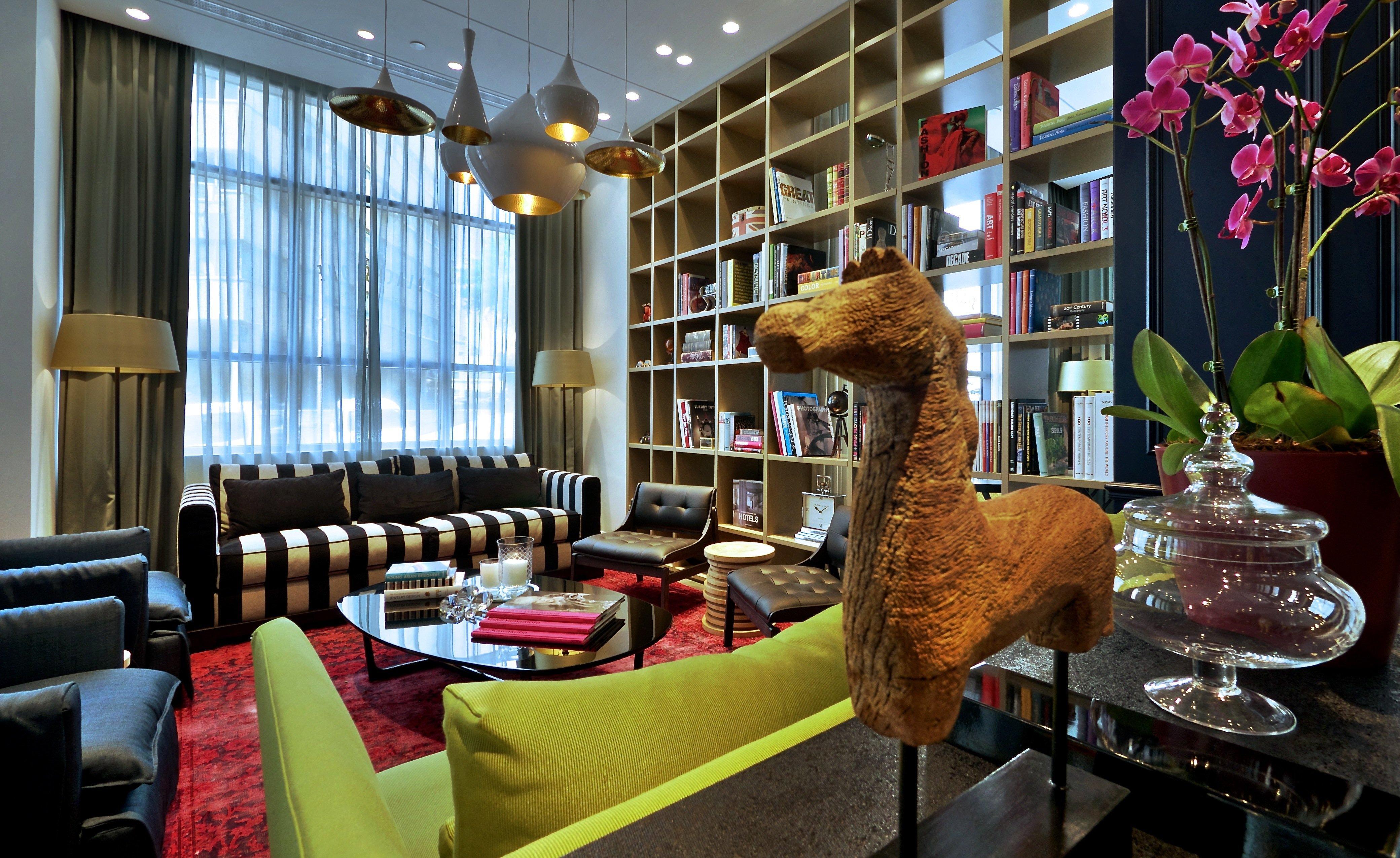 Hotel Indigo Tel Aviv - Diamond District By Ihg Giv'atayim Luaran gambar Library